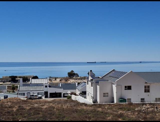 LAND FOR SALE IN DA GAMA BAY